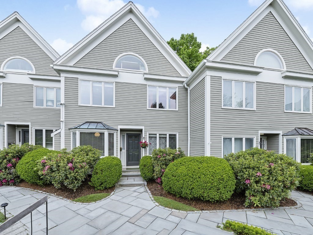 695 Hammond St Unit: 695