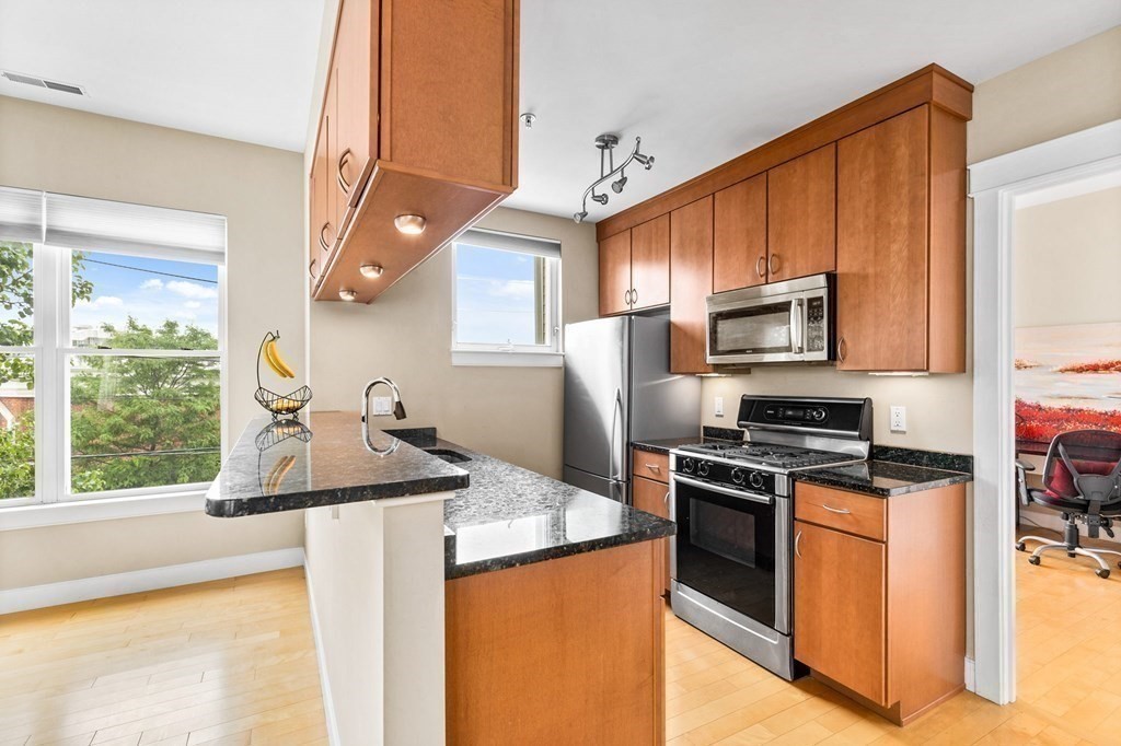 29 Wheeler St Unit: 212