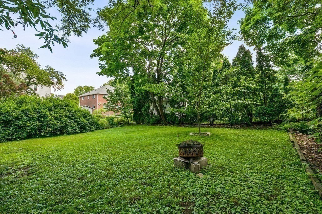 44 Dalby St Unit: 44