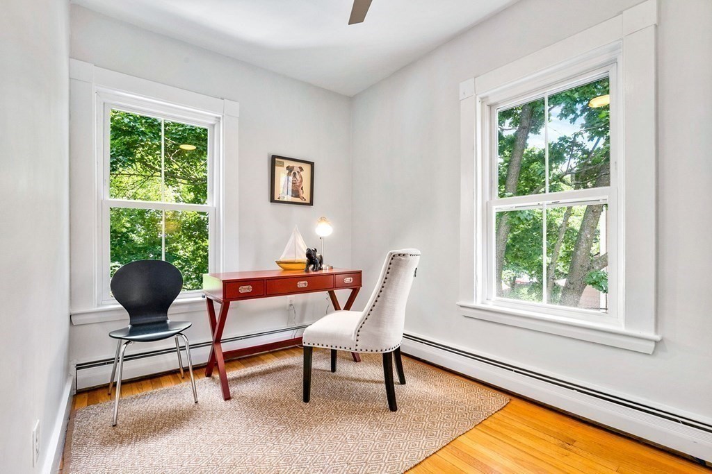 44 Dalby St Unit: 44