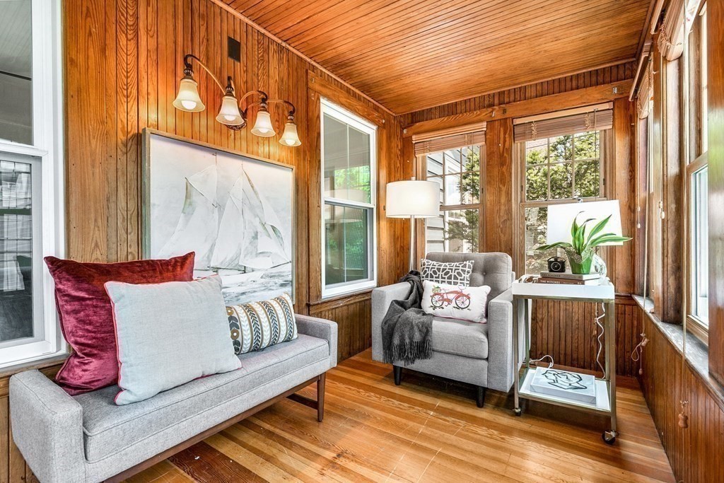 44 Dalby St Unit: 44