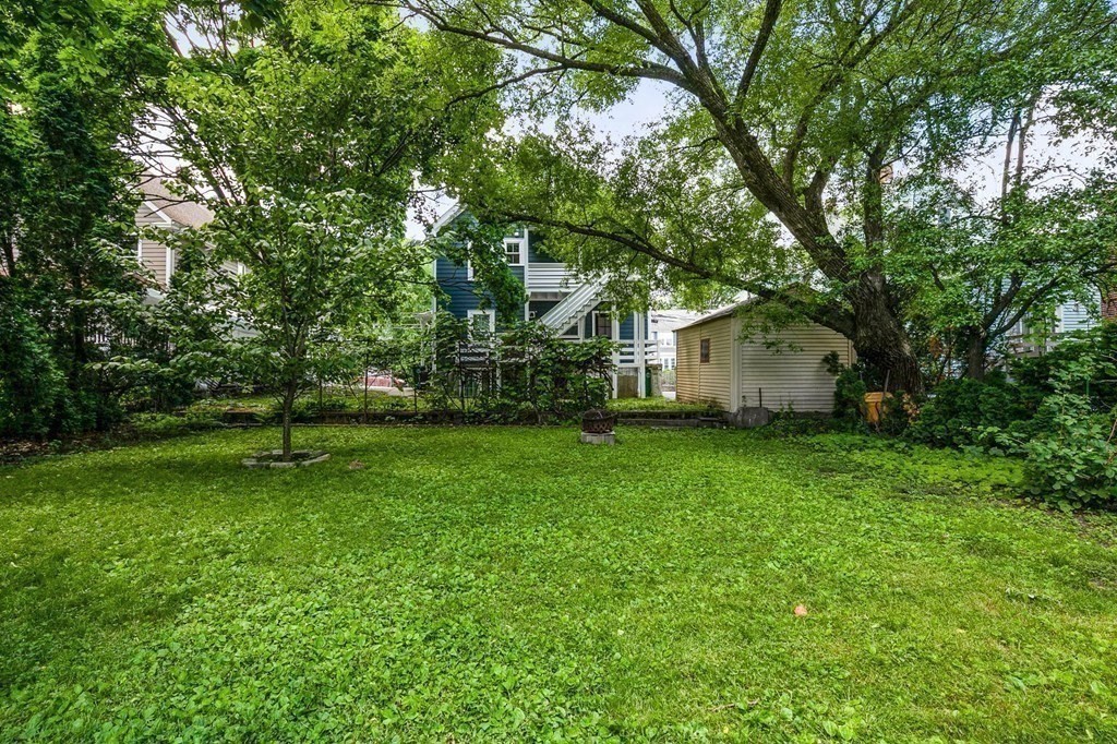 44 Dalby St Unit: 44