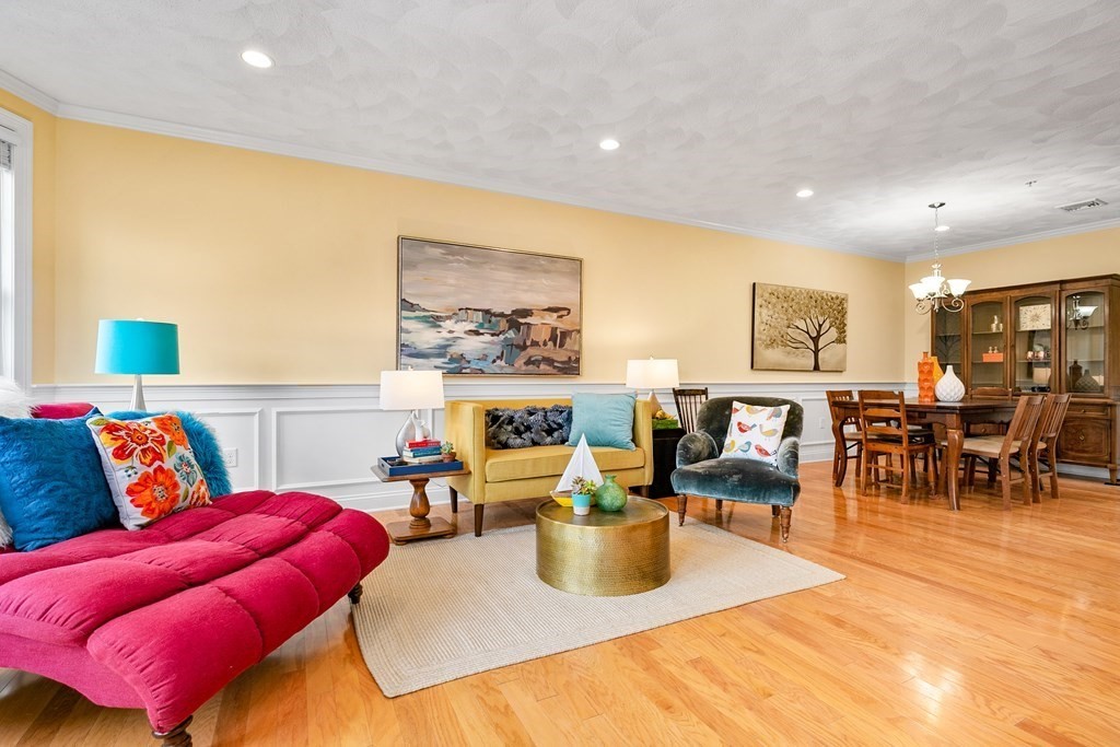 215 Harvard St Unit: 6