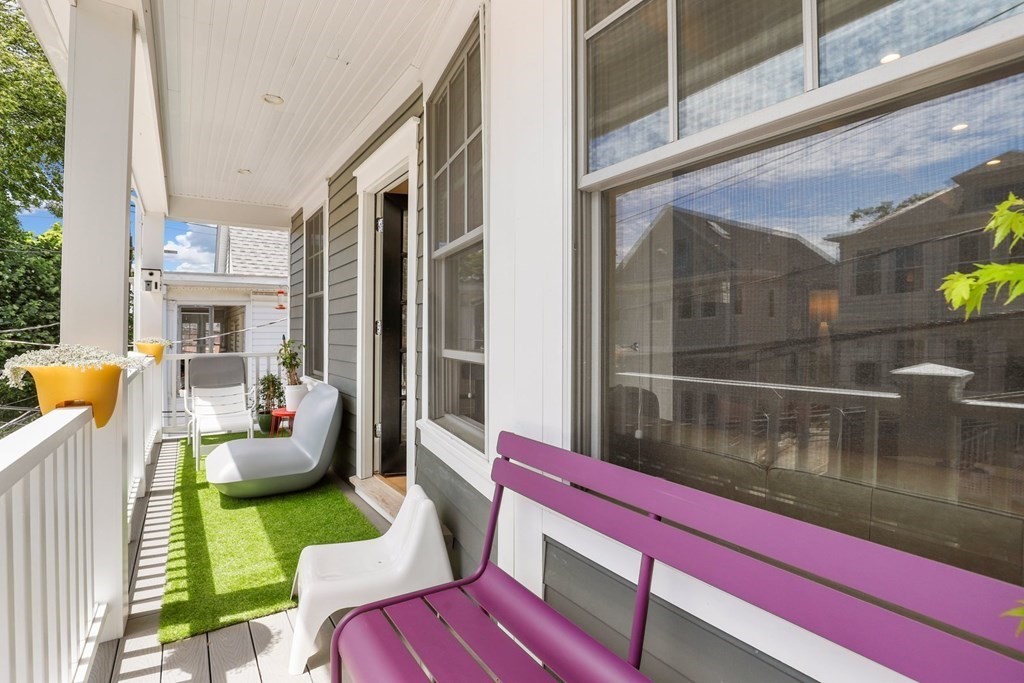 8 Hamilton Rd Unit: 2