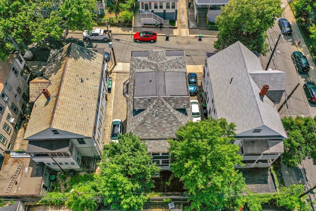 8 Hamilton Rd Unit: 2