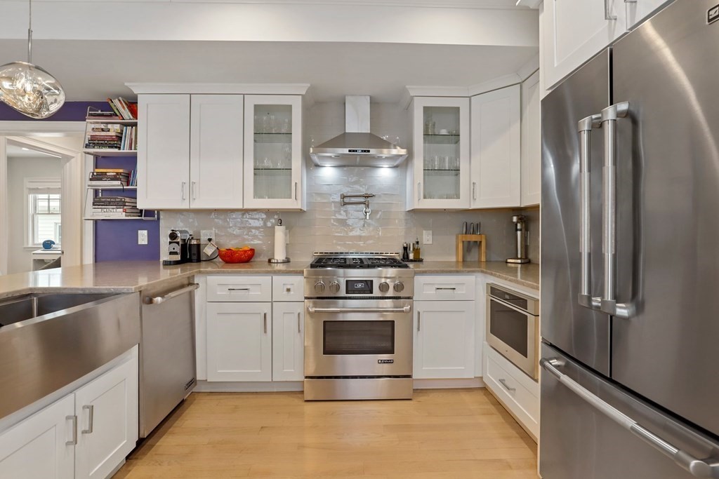 8 Hamilton Rd Unit: 2