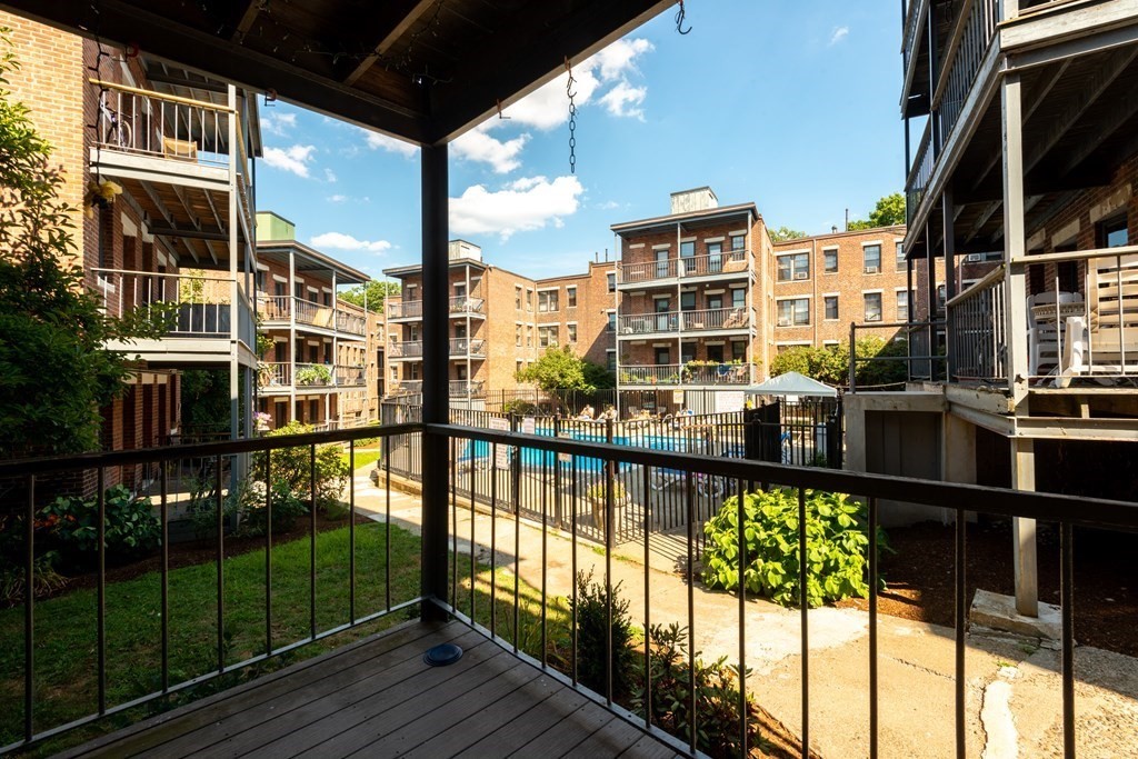 120 Lanark Road Unit: 3