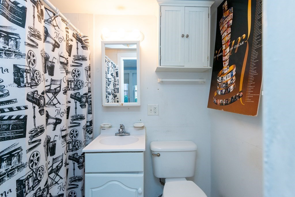 120 Lanark Road Unit: 3