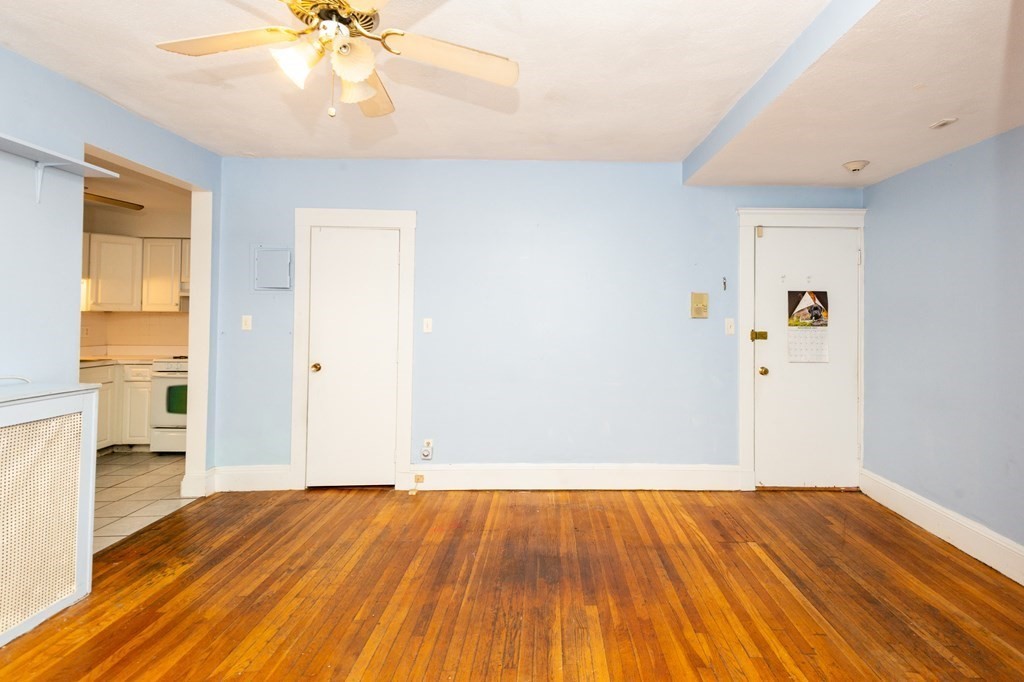 120 Lanark Road Unit: 3