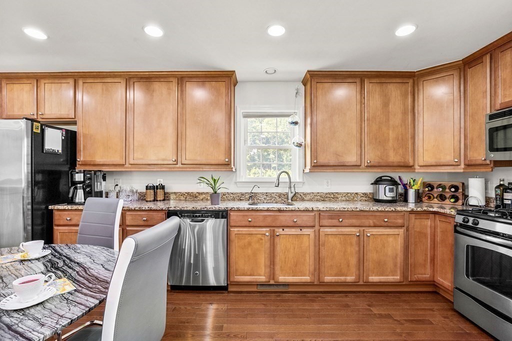 188 E Central St Unit: 188