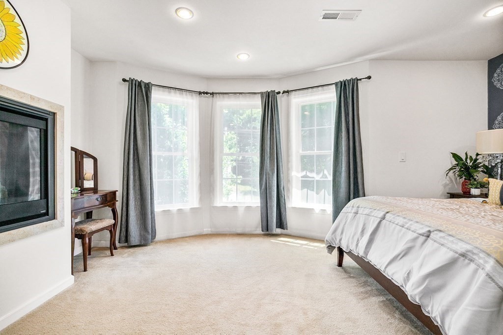 188 E Central St Unit: 188