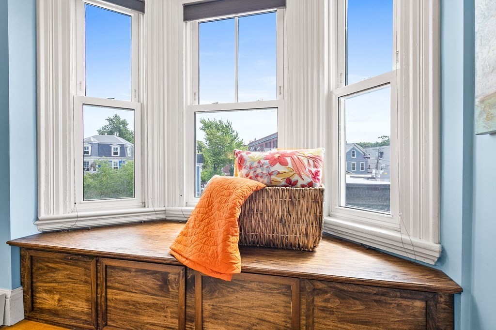 133 River St Unit: 2