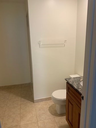 655 Sawmill Brook Parkway Unit: 18