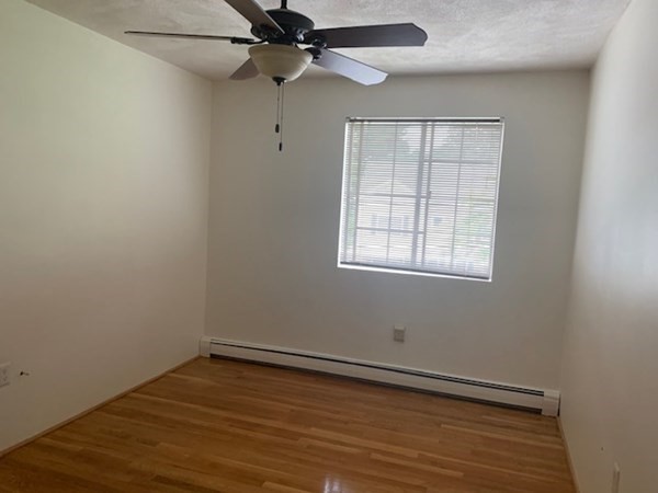 655 Sawmill Brook Parkway Unit: 18