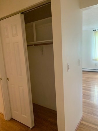 655 Sawmill Brook Parkway Unit: 18