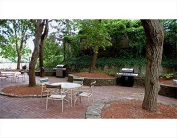 44 Washington St Unit: 403