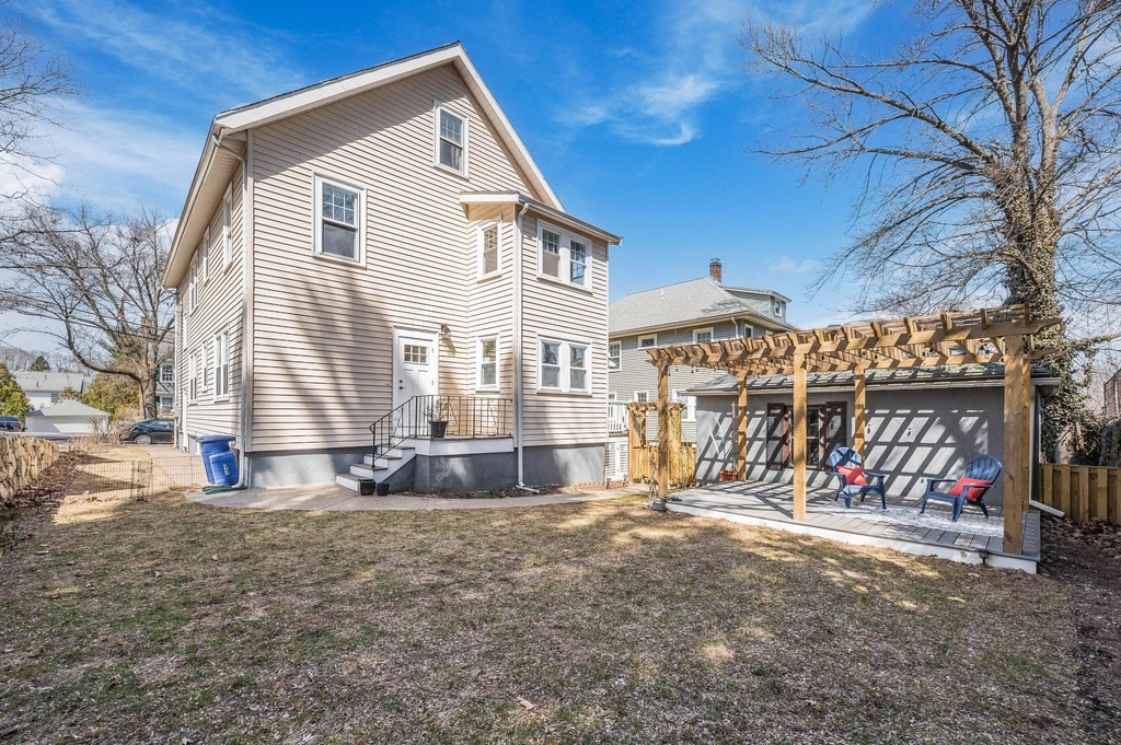 36 Churchill Ave Unit: 2