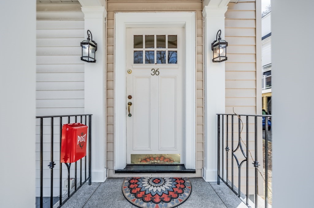 36 Churchill Ave Unit: 2