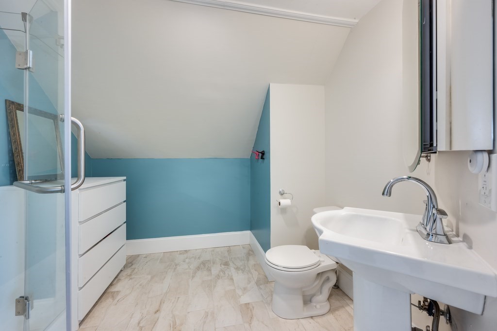 36 Churchill Ave Unit: 2