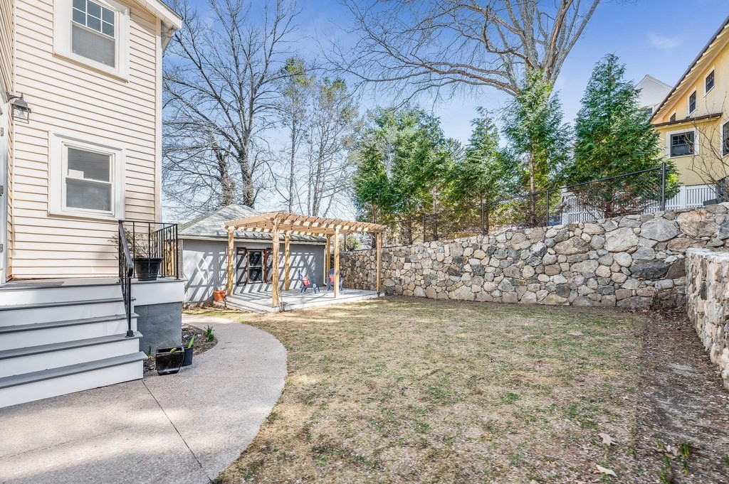 36 Churchill Ave Unit: 2