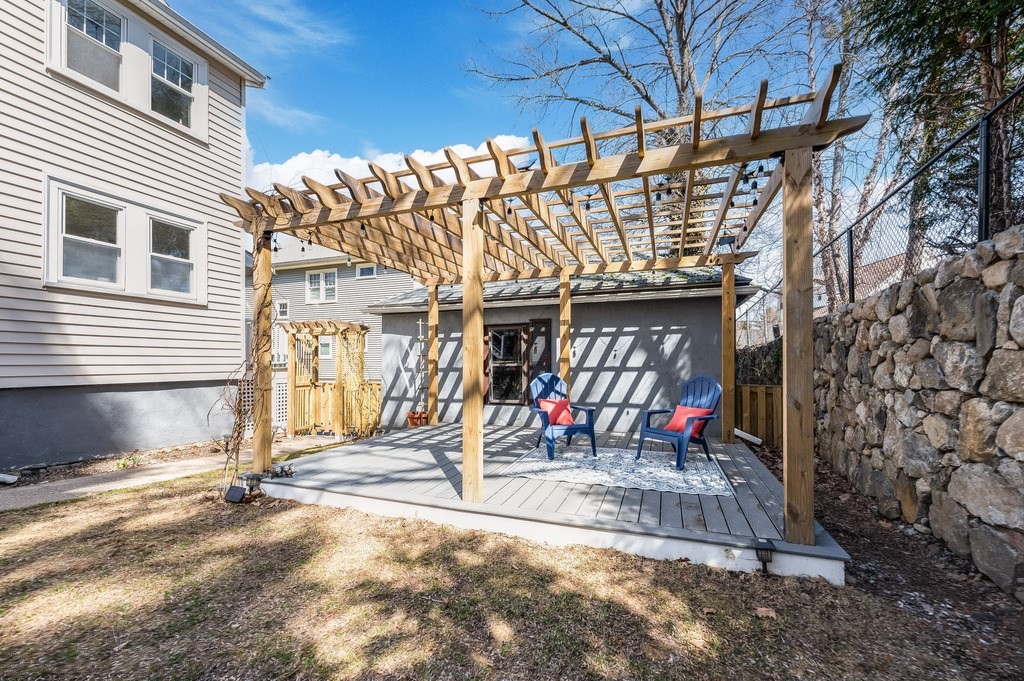 36 Churchill Ave Unit: 2