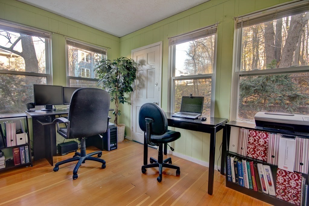 103-105 Ripley Unit: 103