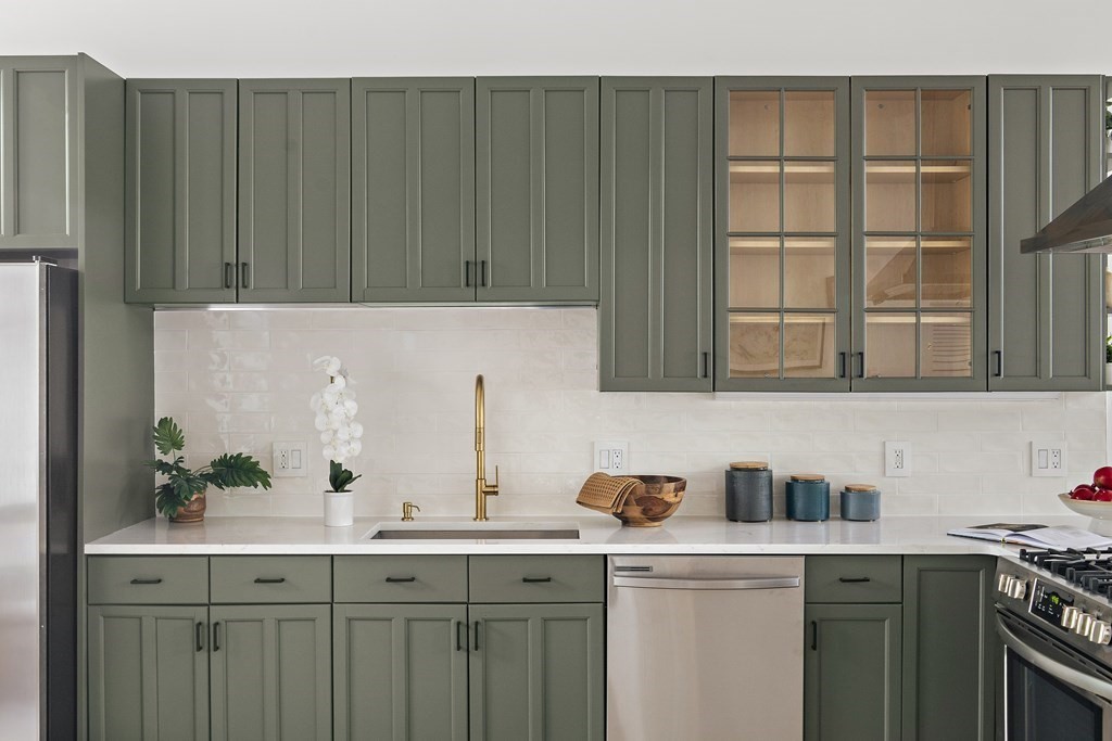 52 Porter Road Unit: 52