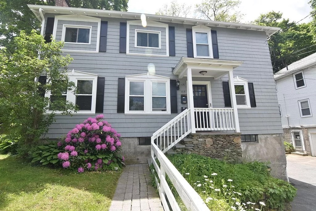 105 Ripley St Unit: 105