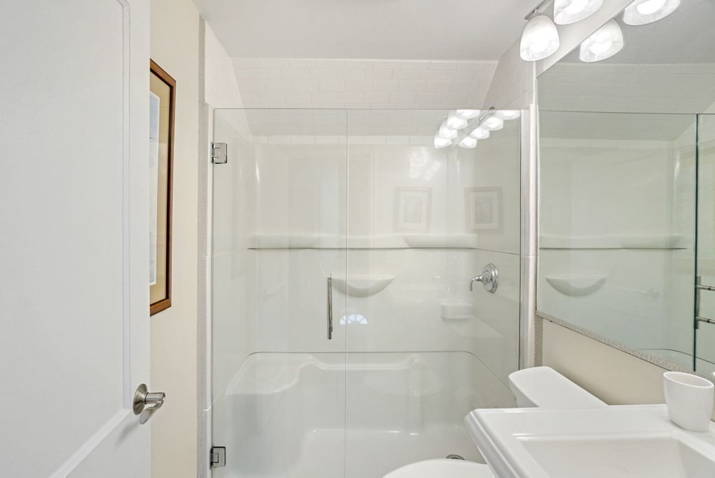 480 Summer Street Unit: 480