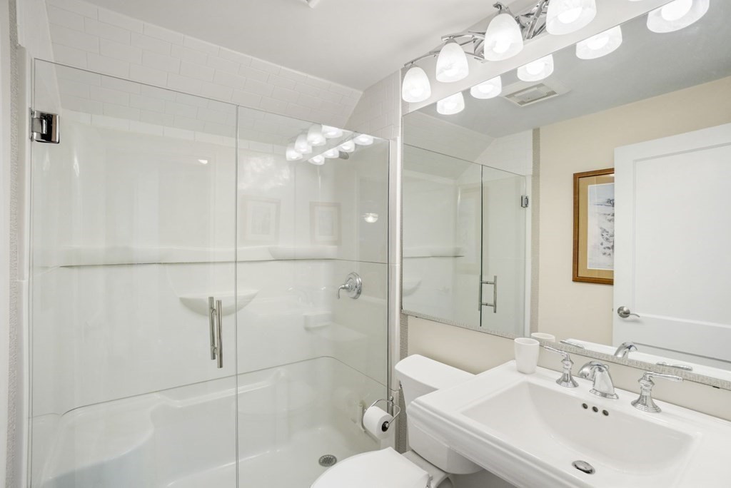 480 Summer Street Unit: 480