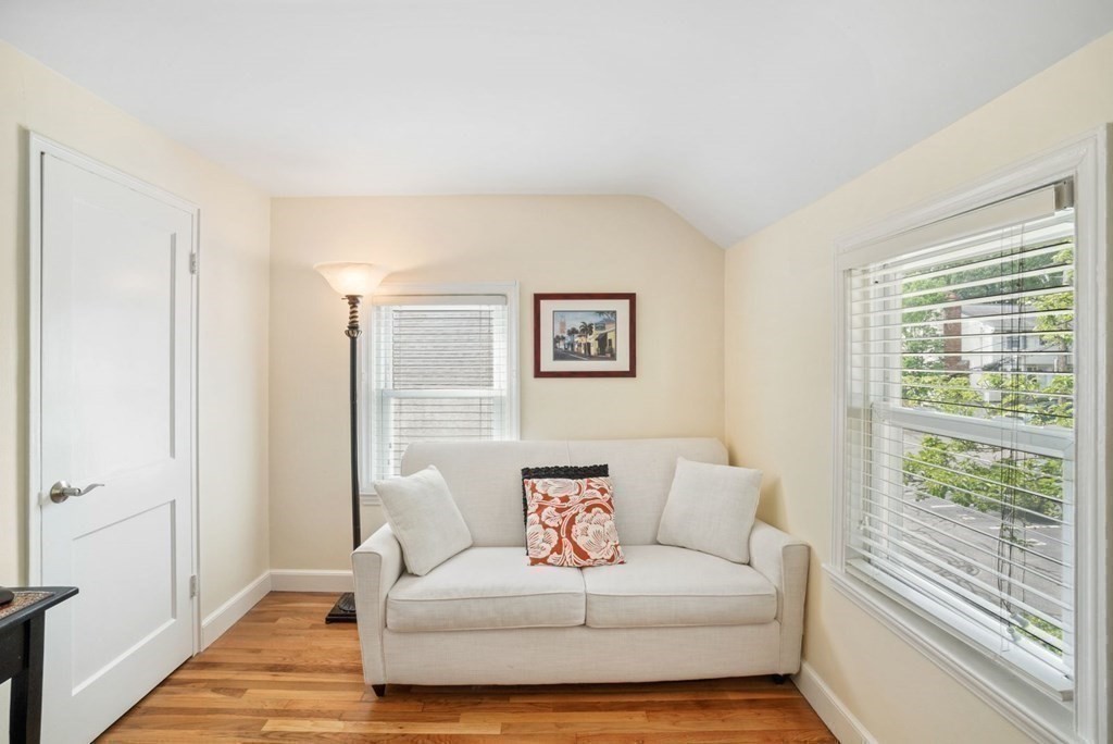 480 Summer Street Unit: 480