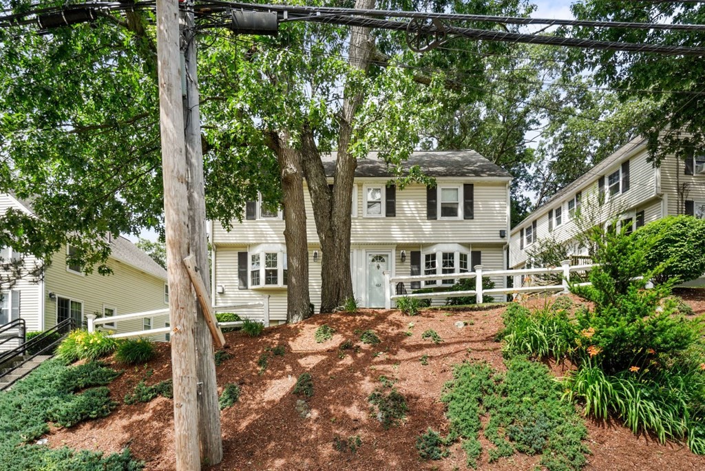 480 Summer Street Unit: 480