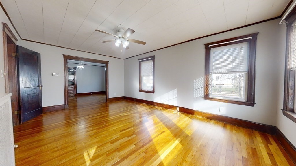 104-106 Waverley Ave