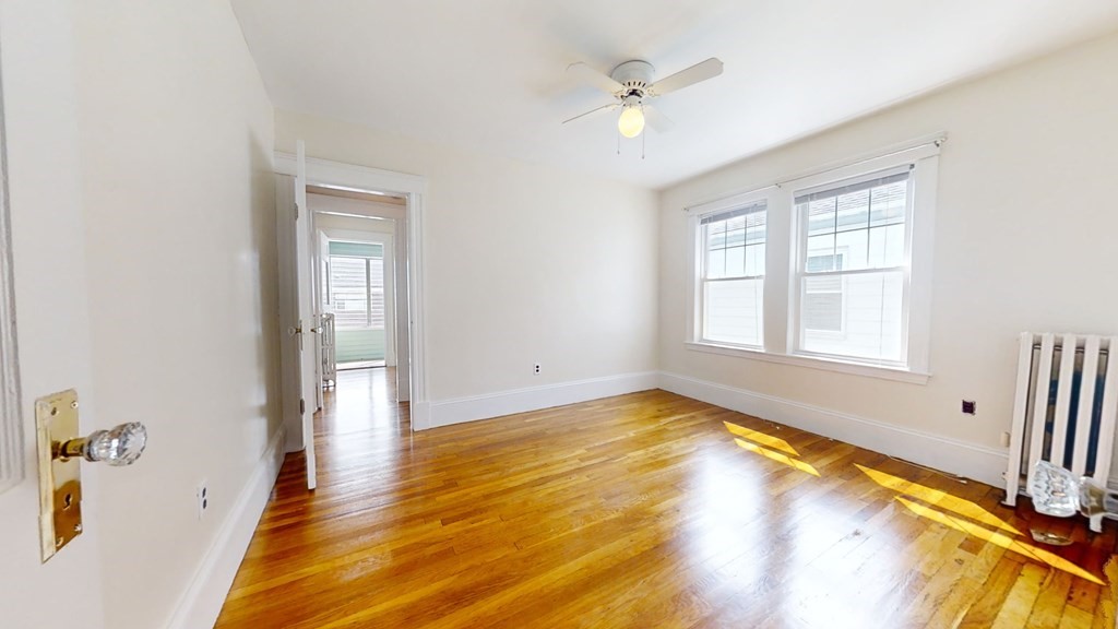 104-106 Waverley Ave