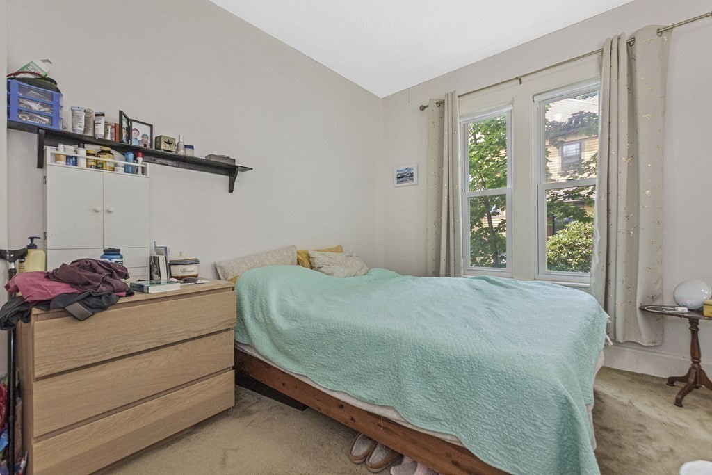 63-65 Lawrence St Unit: 63