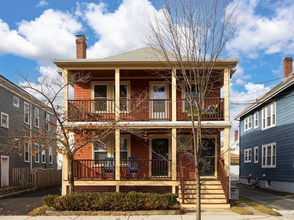 46 Amsden St Unit: 46