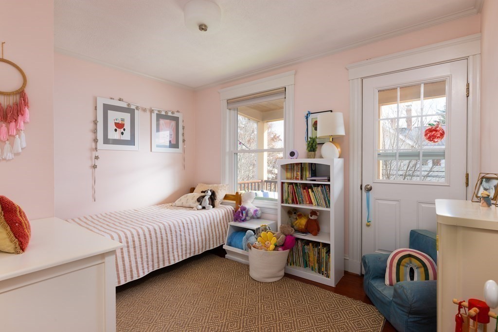 46 Amsden St Unit: 46