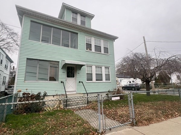 104-106 Waverley Unit: 106