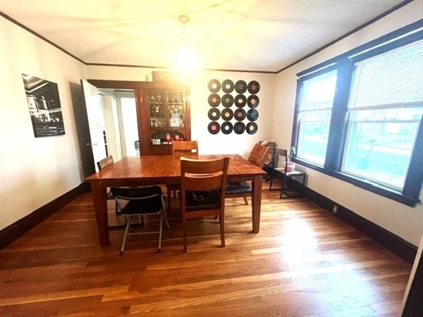 104-106 Waverley Unit: 106