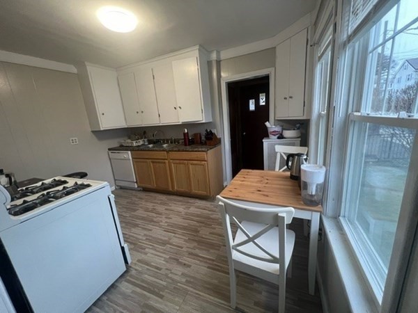 104-106 Waverley Unit: 106