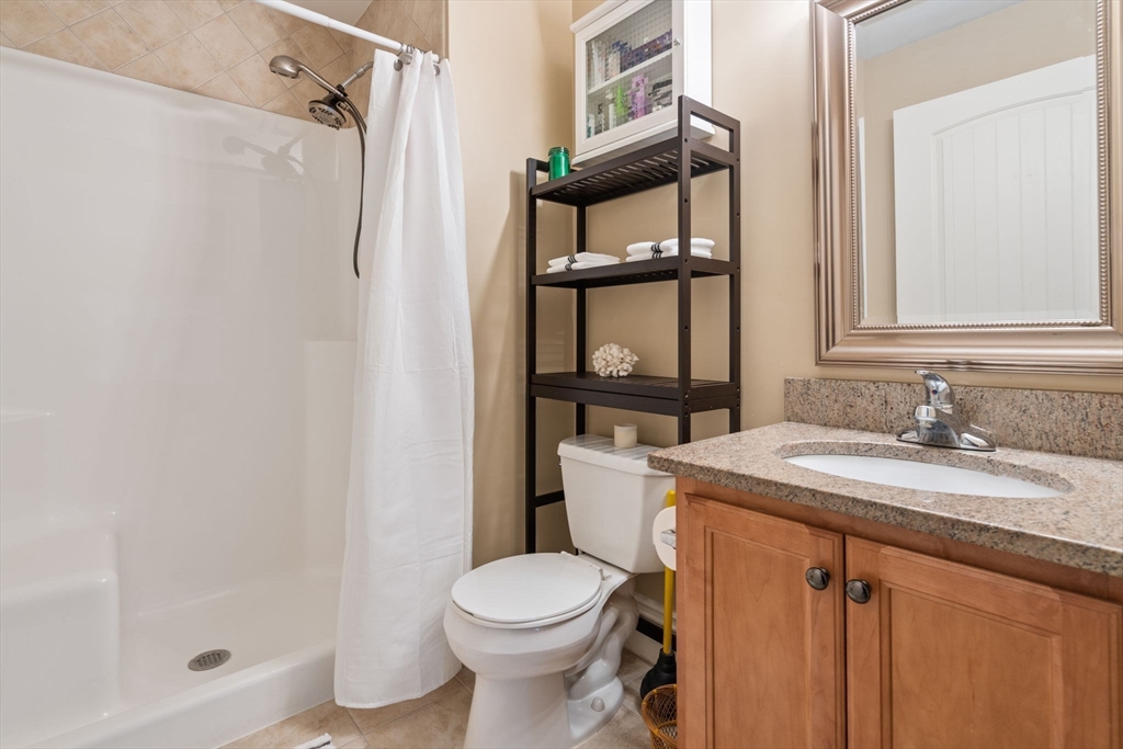 12 Russell Rd Unit: 207