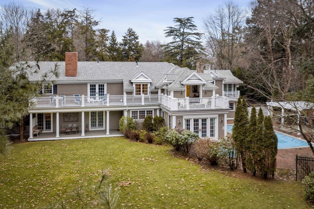 46 Woodman Road