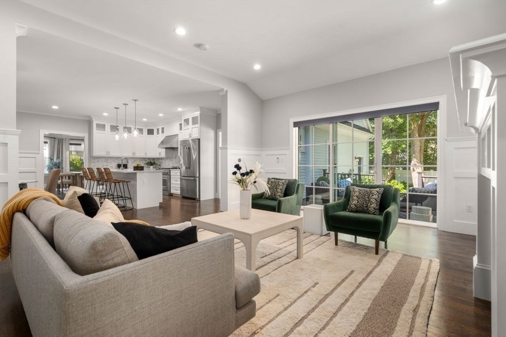 119 Charlesbank Rd # 2