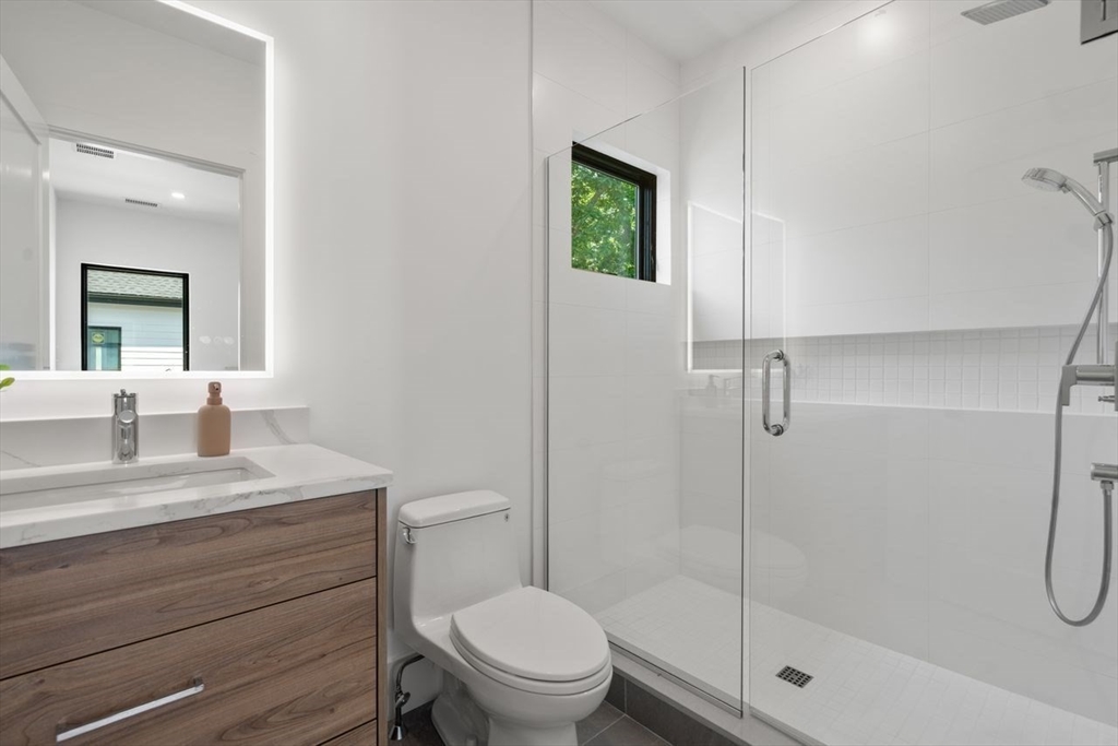 163-167 Winchester St # A