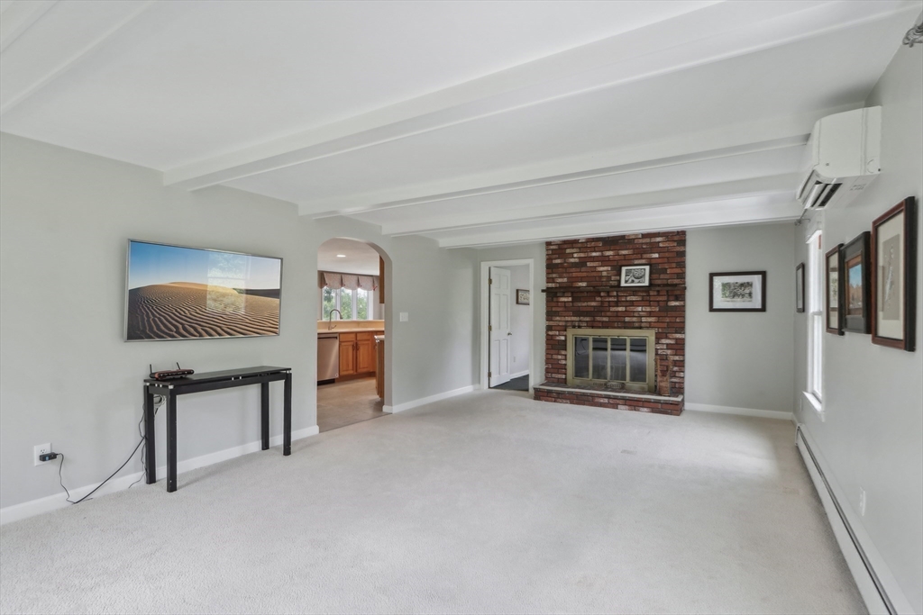 83 Whitman St