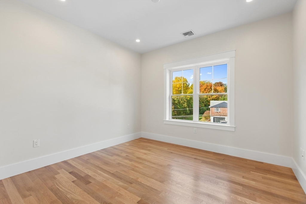 120 Harrison Ave