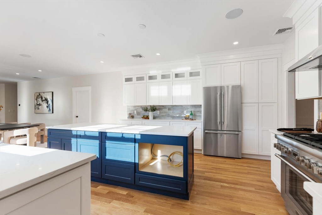 120 Harrison Ave
