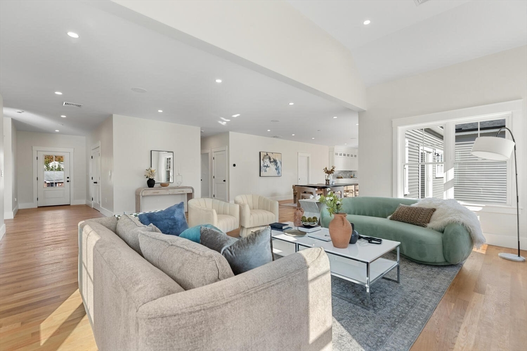 120 Harrison Ave