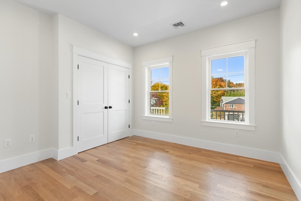 120 Harrison Ave