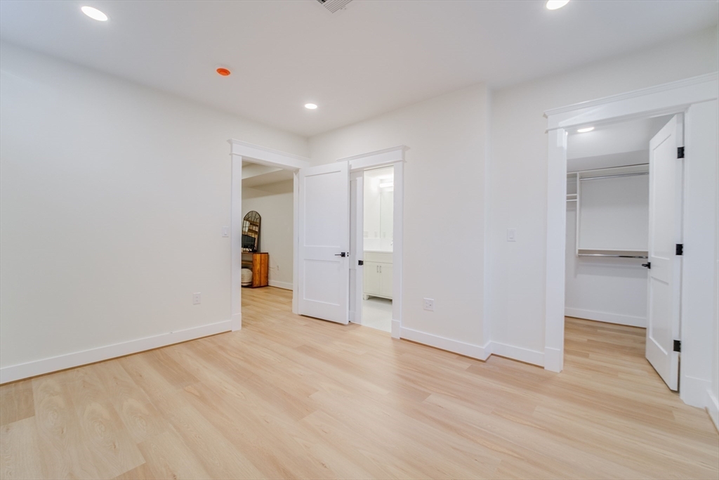 6 Newbury Park